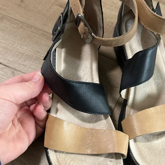 Jambu Black and Tan Strappy Ankle-Buckle Sandals - Picture 2 of 14